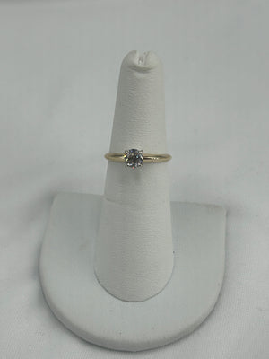 #1203309 14k yg  .50 ct VVS2 clarity K color  round natural diamond solitaire dia size 6