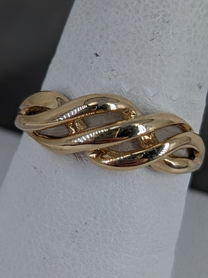 14k yg size 8.5 gold loop fashion band