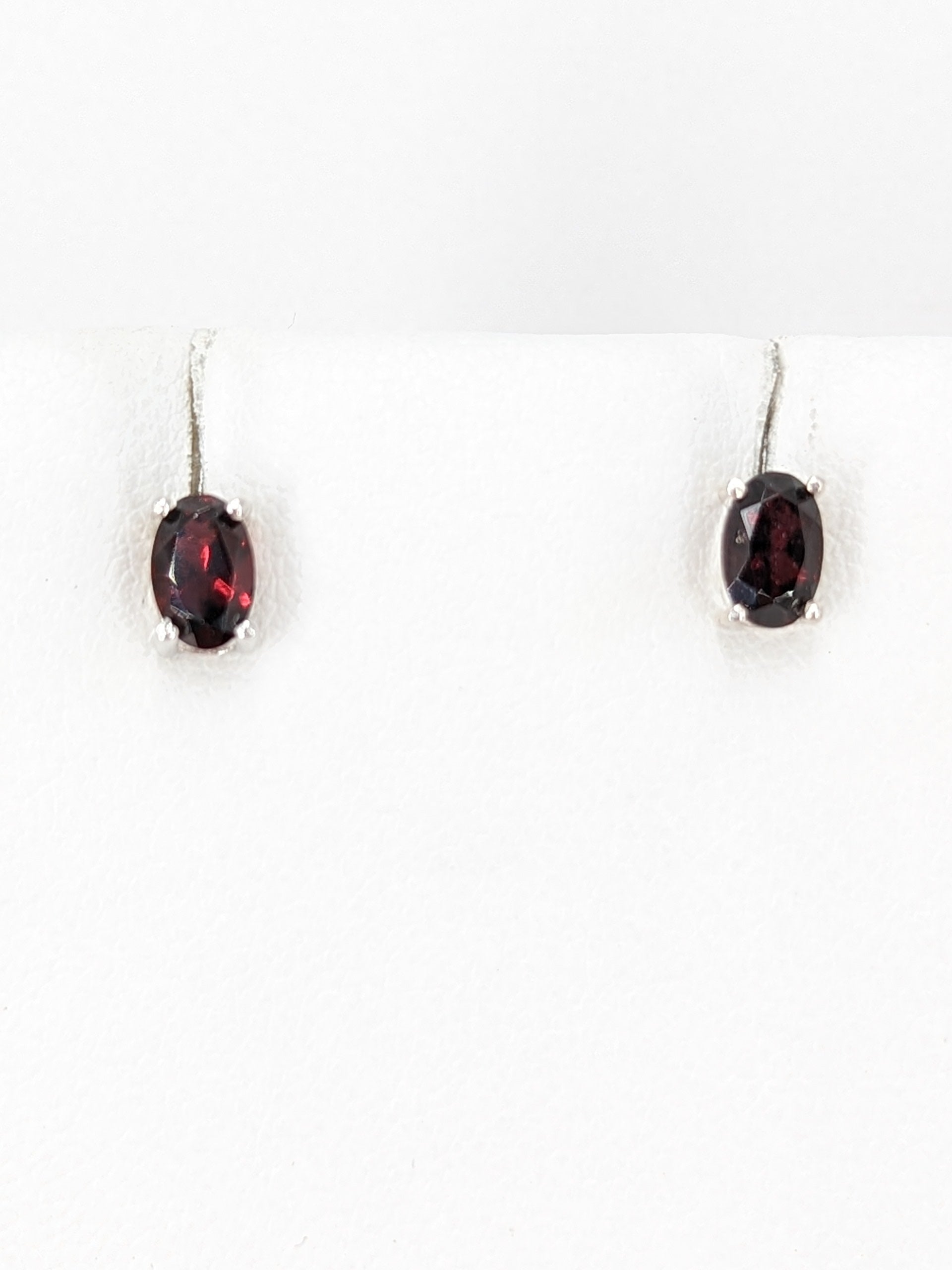 Garnet on sale post earrings